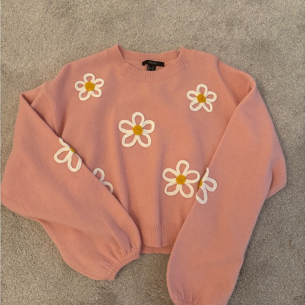 Forever 21 Pink Daisy Embroidered Sweater